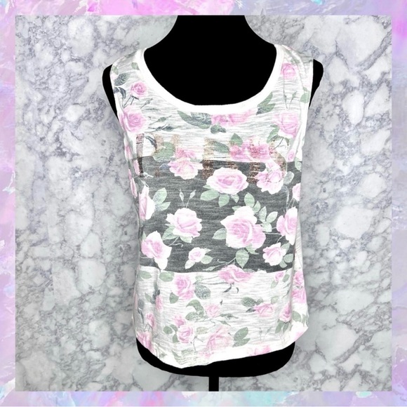 Vintage Tops - ⭐️ CHARLOTTE RUSSE Y2K Paris Rose Tank Top Juniors Medium